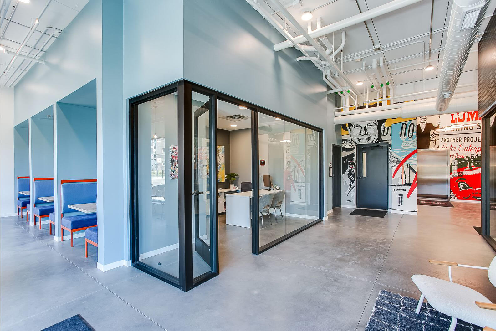 the midline apartments lobby office
